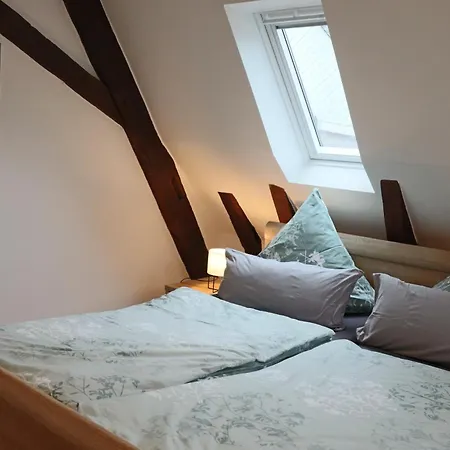 Vakantiehuis Comes Historisches Weinbuero *